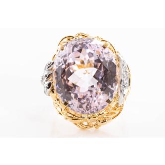 23.55ct Kunzite & 0.08ct Diamond Ring