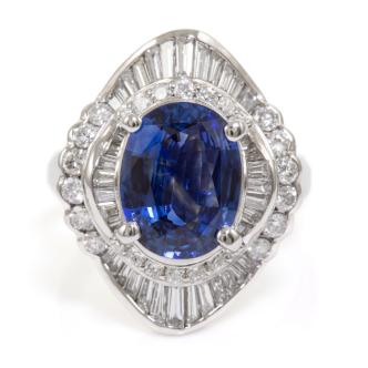 3.22ct Sapphire & 2.54ct Diamond Ring