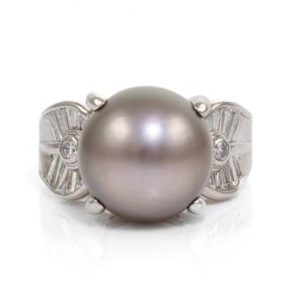 12.6mm Tahitian Pearl & Diamond Ring