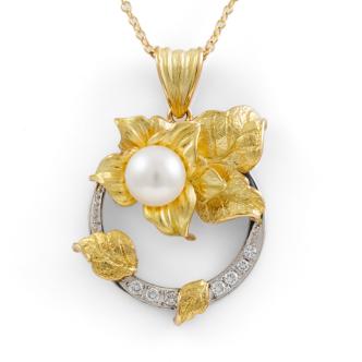 Pearl and Diamond Botanical Pendant