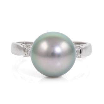 10.2mm Tahitian Pearl and Diamond Ring