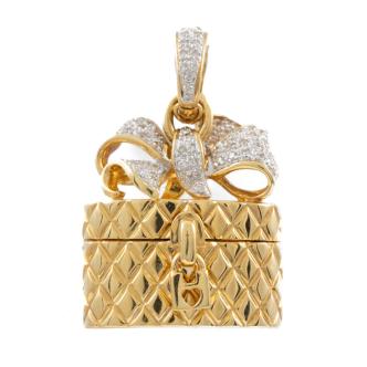0.35ct Diamond Handbag Gold Pendant 21.5g