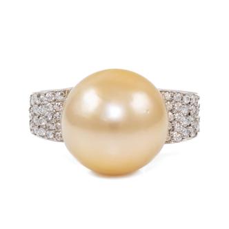 12.6mm South Sea Pearl Diamond Ring