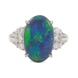 3.07ct Opal & Diamond Ring