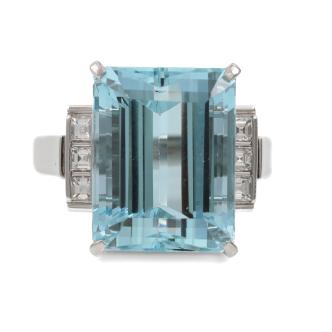14.20ct Aquamarine and Diamond Ring