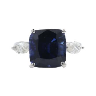 8.03ct Madagascan Sapphire & Diamond Ring