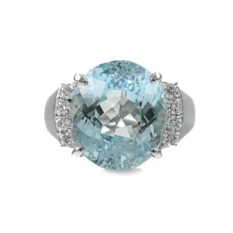 9.00ct Aquamarine and Diamond Ring