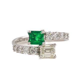 0.50ct Emerald and Diamond Ring