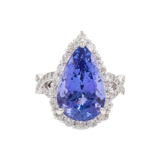 8.65ct Tanzanite and Diamond Ring