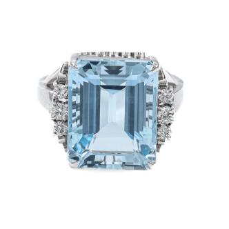8.27ct Aquamarine and Diamond Ring