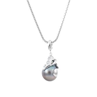 13.1mm Tahitian Pearl and Diamond Pendant