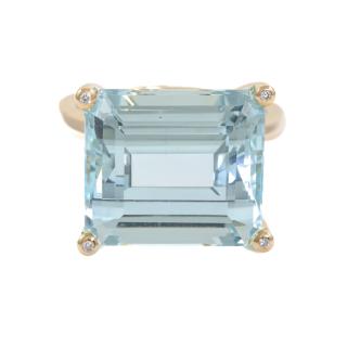 13.00ct Aquamarine and Diamond ring
