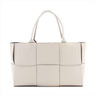 Bottega Veneta Medium Arco Tote