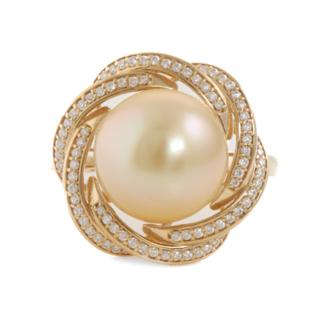 10.4mm South Sea Pearl and Diamond Ring